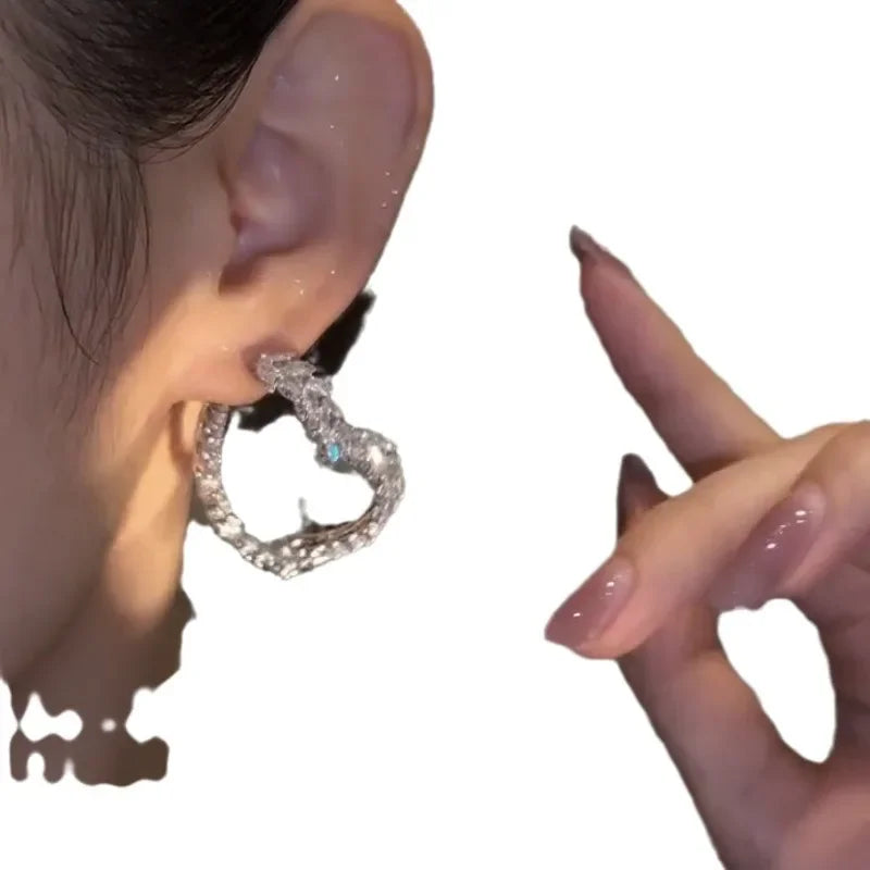 Brincos em Zirconia Cristal Design Geometrico& Brilho de Diamante