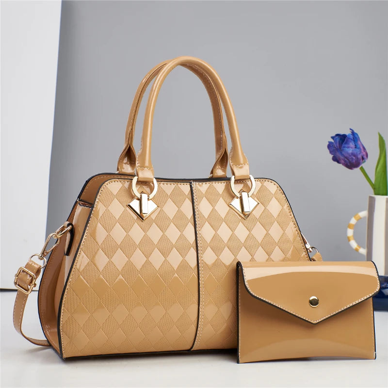 Luxury Brand Designer Women's Handbag – Large Capacity Shoulder Bag with Classic Diamond Pattern